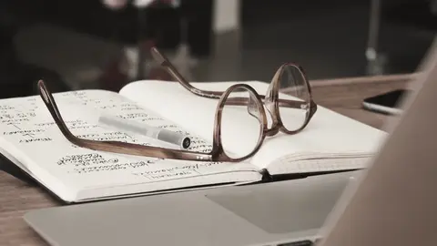 Thesis with Glasses